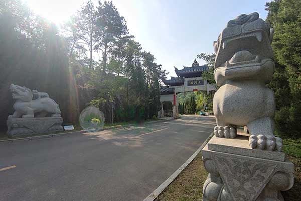 沈陽較理想的好墓園，藏風聚氣，背山面水！公墓環境堪稱莊園！